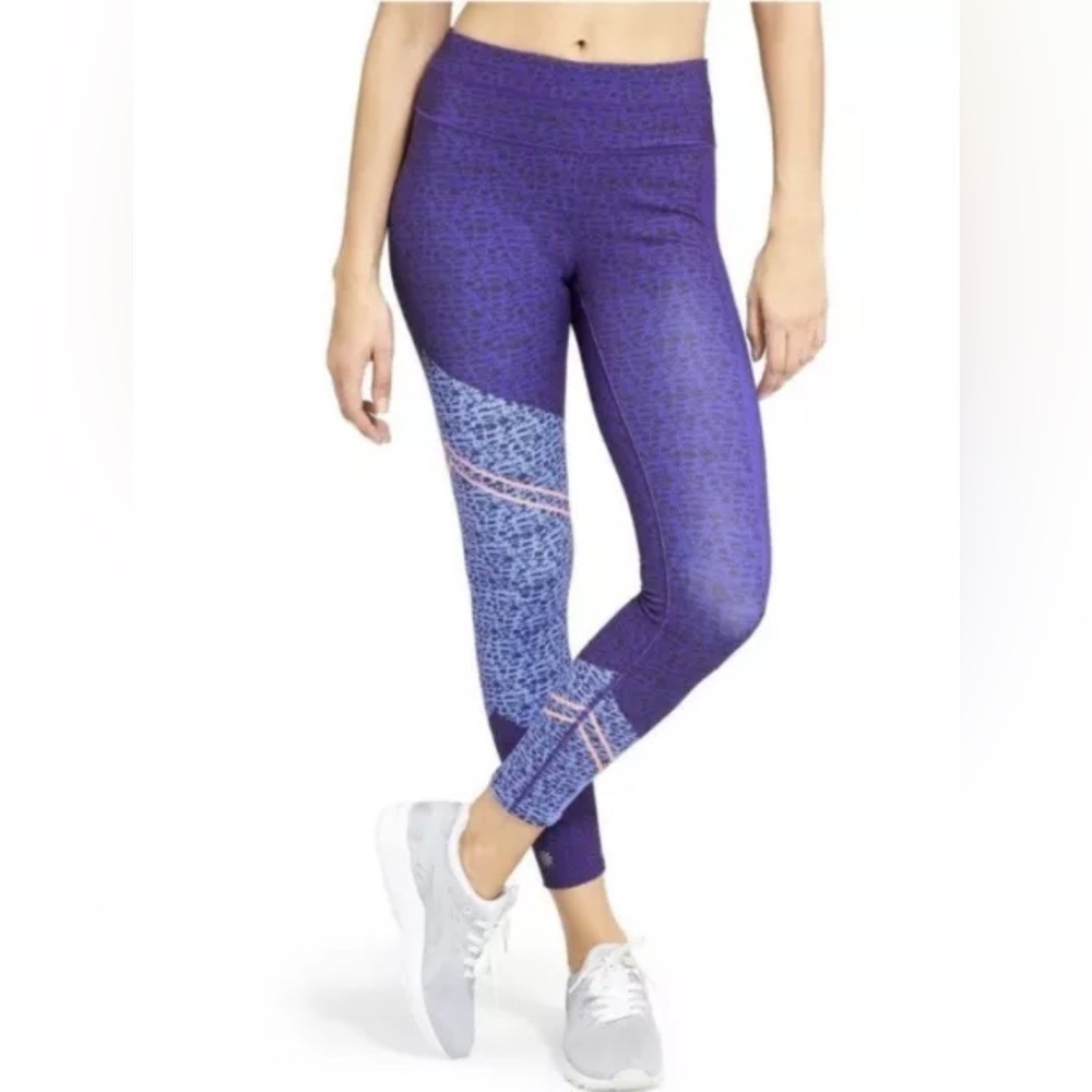Athleta Women’s Asym Camo Sonar 7/8 Leggings Multi Sz XS